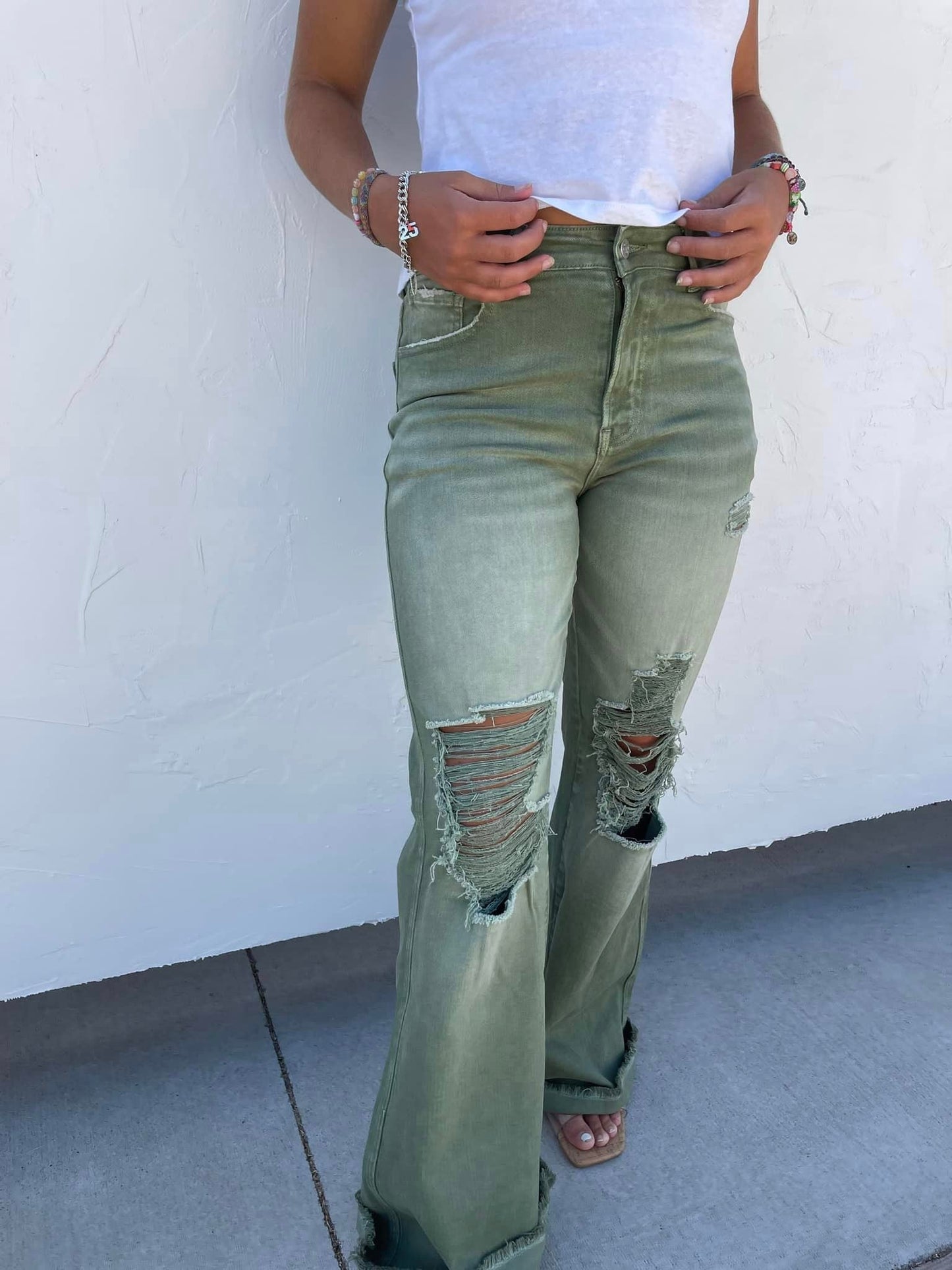 Judy Blue -Blakeley Distressed Jeans In Olive and Camel
