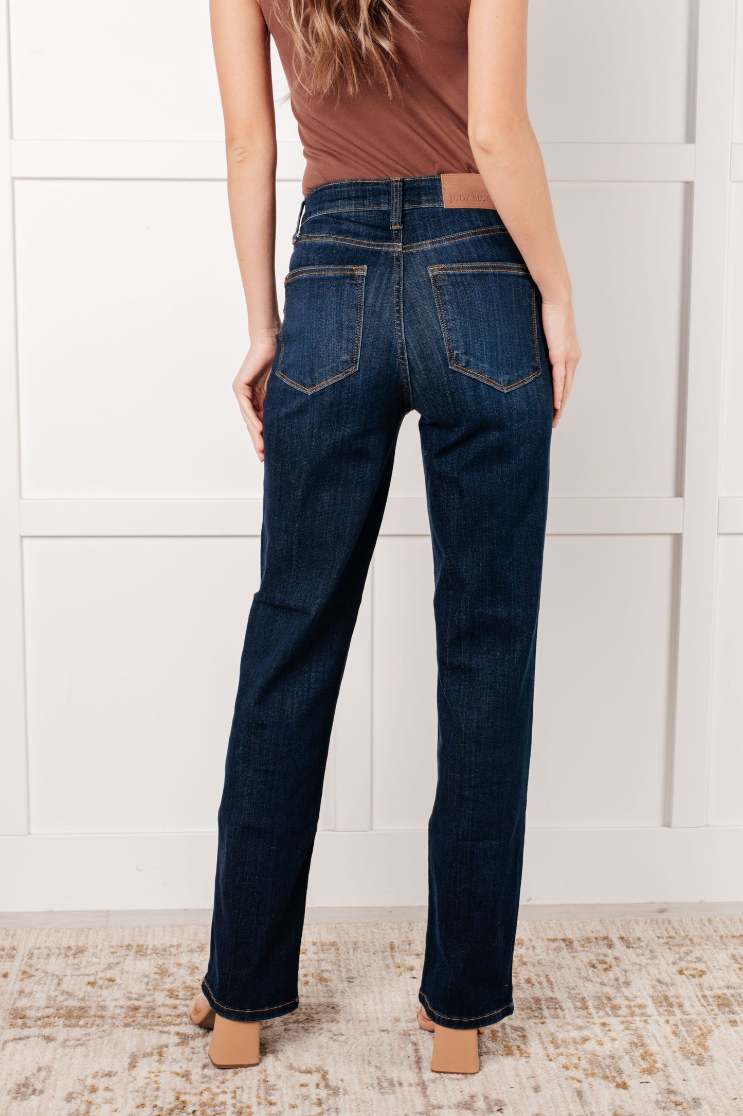 Judy Blue -Alaina High Rise Classic Straight Jeans