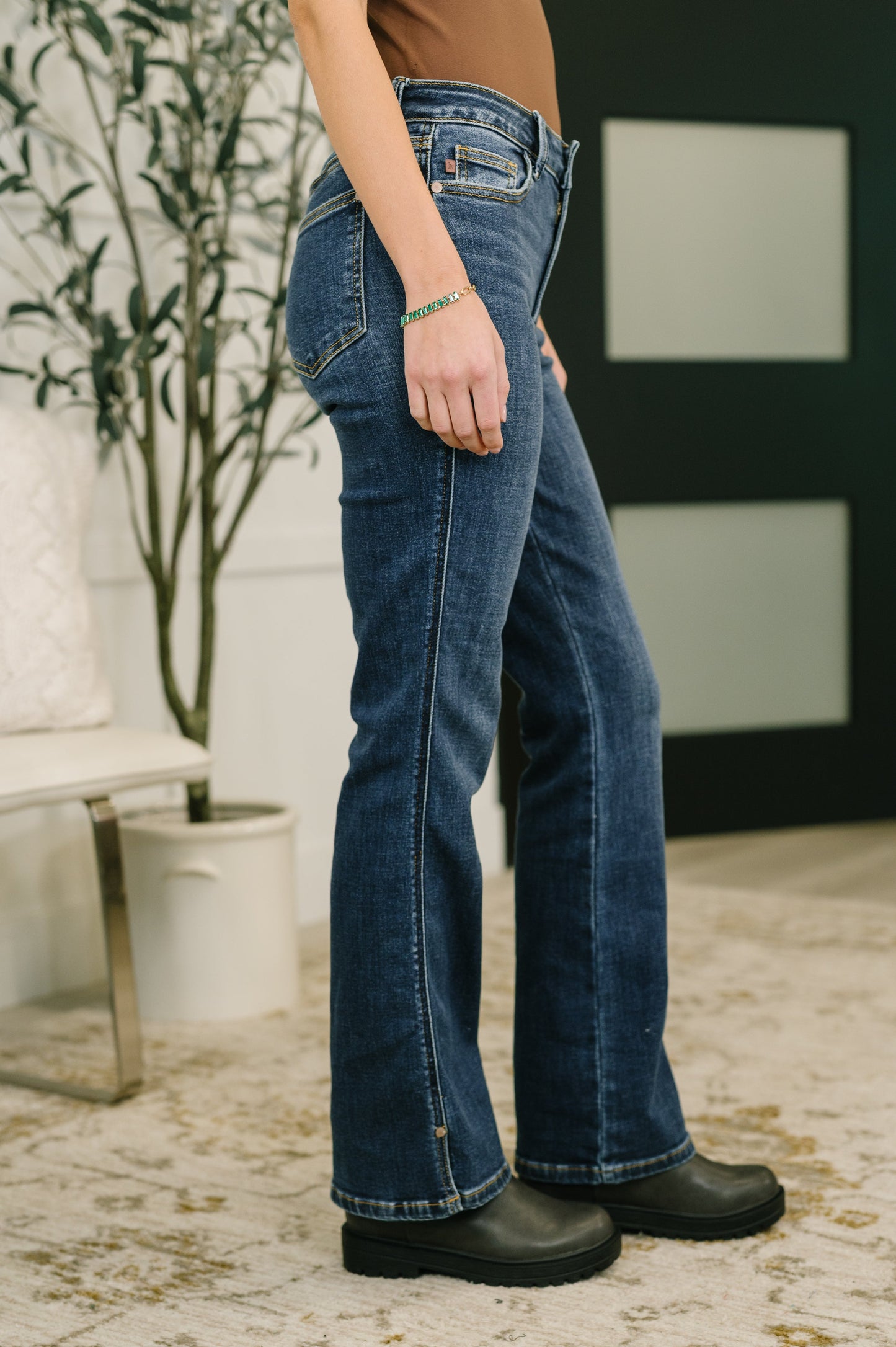 Judy Blue - Casey Mid Rise Bootcut with Cell Phone Back Pocket & Slit
