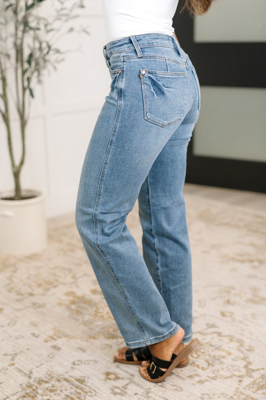 Judy Blue -Corrine Mid Rise Control Top Vintage Straight Jeans