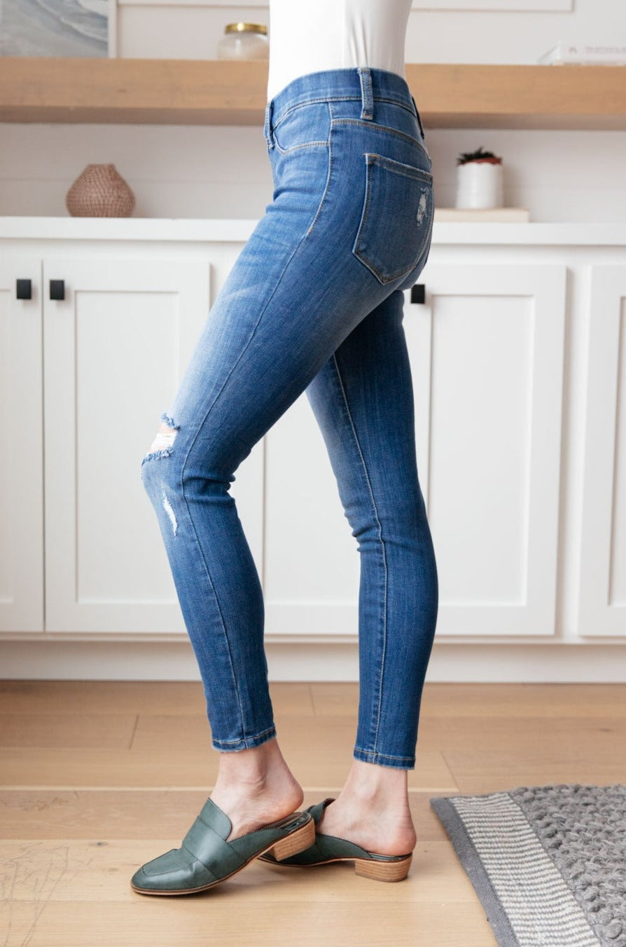 Judy Blue -Get Together Mid-Rise Skinny Jegging