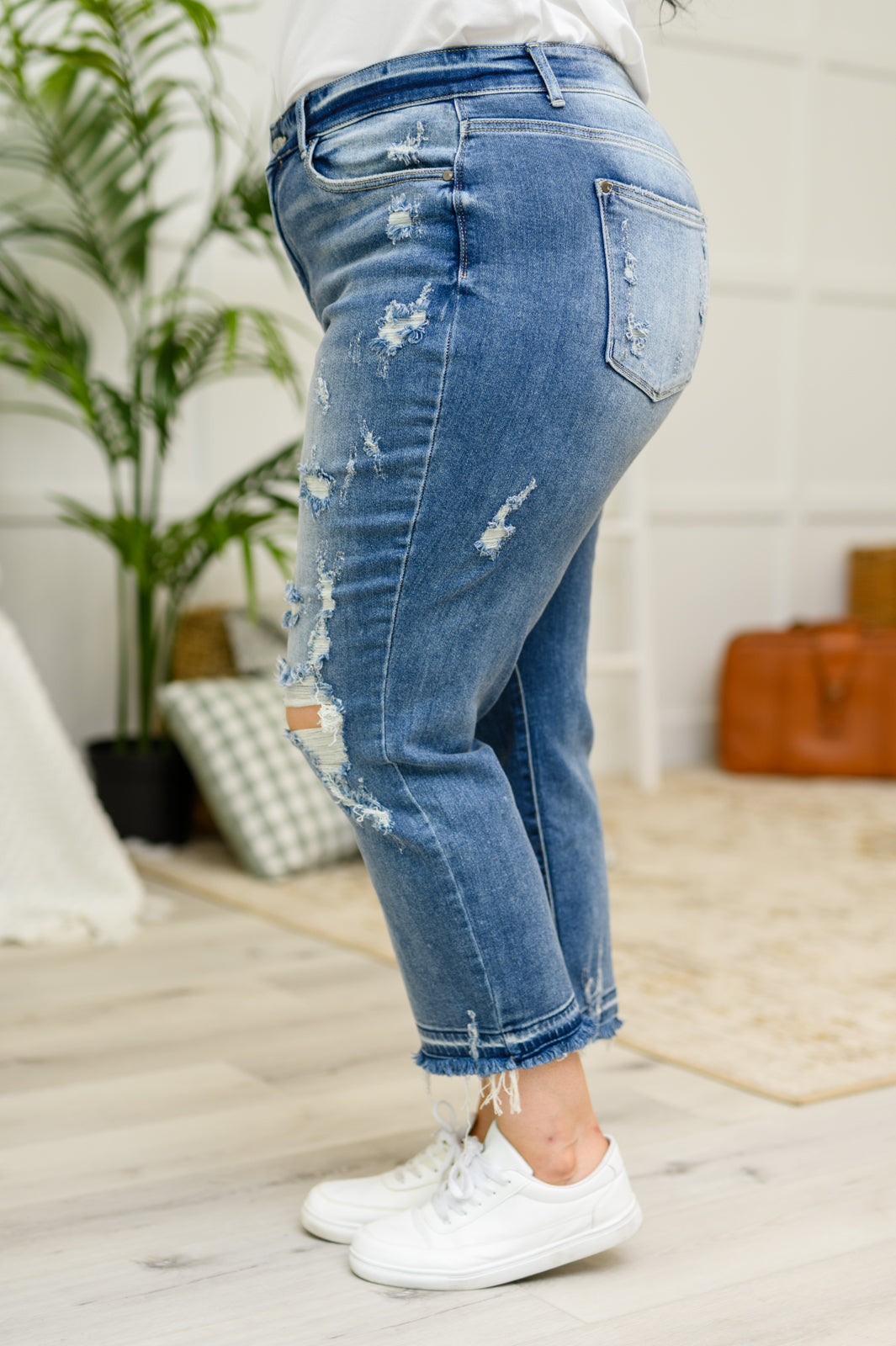 Judy Blue -Harley Distressed Ankle Hem Jeans