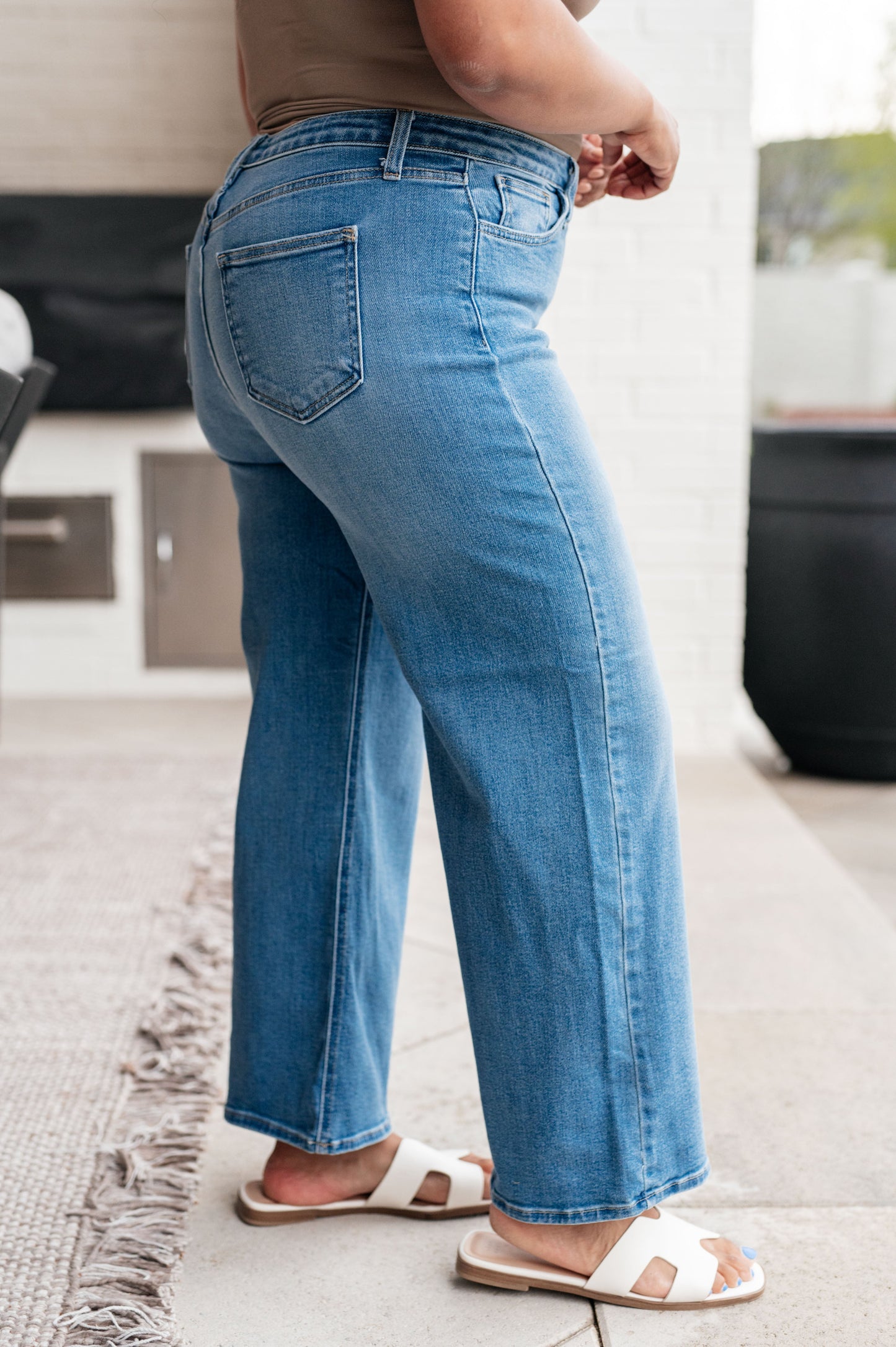 Judy Blue -Hayes High Rise Wide Leg Crop Jeans