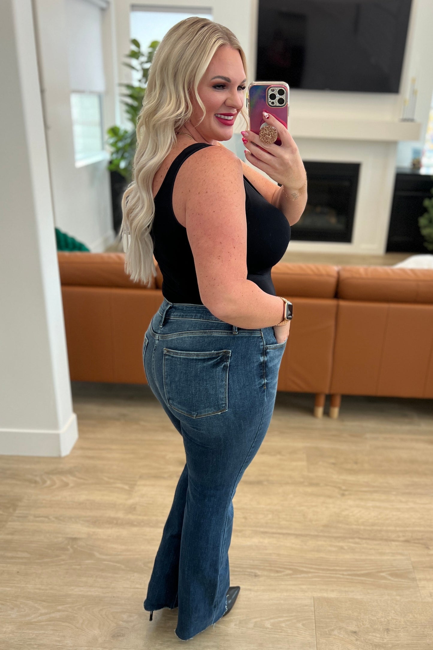 Judy Blue -Josephine Mid Rise Raw Hem Bootcut Jeans