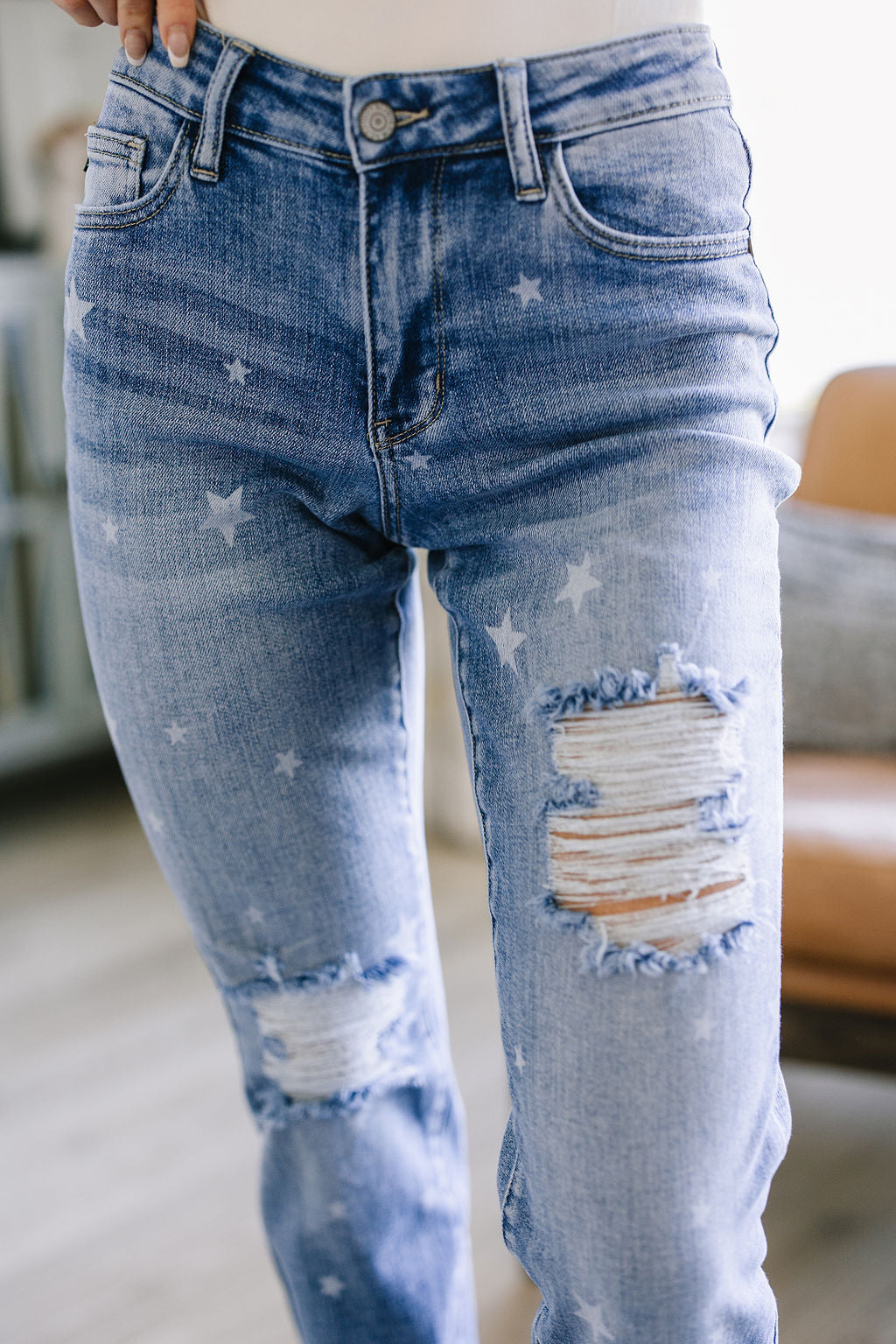 Judy Blue -Juliet Star Crossed Boyfriend Jeans