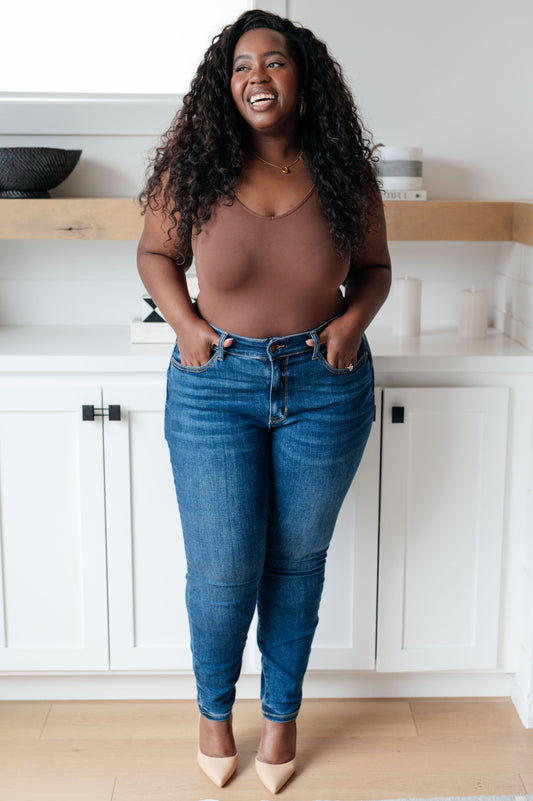 Judy Blue -Maxine Mid-Rise Skinny Jeans