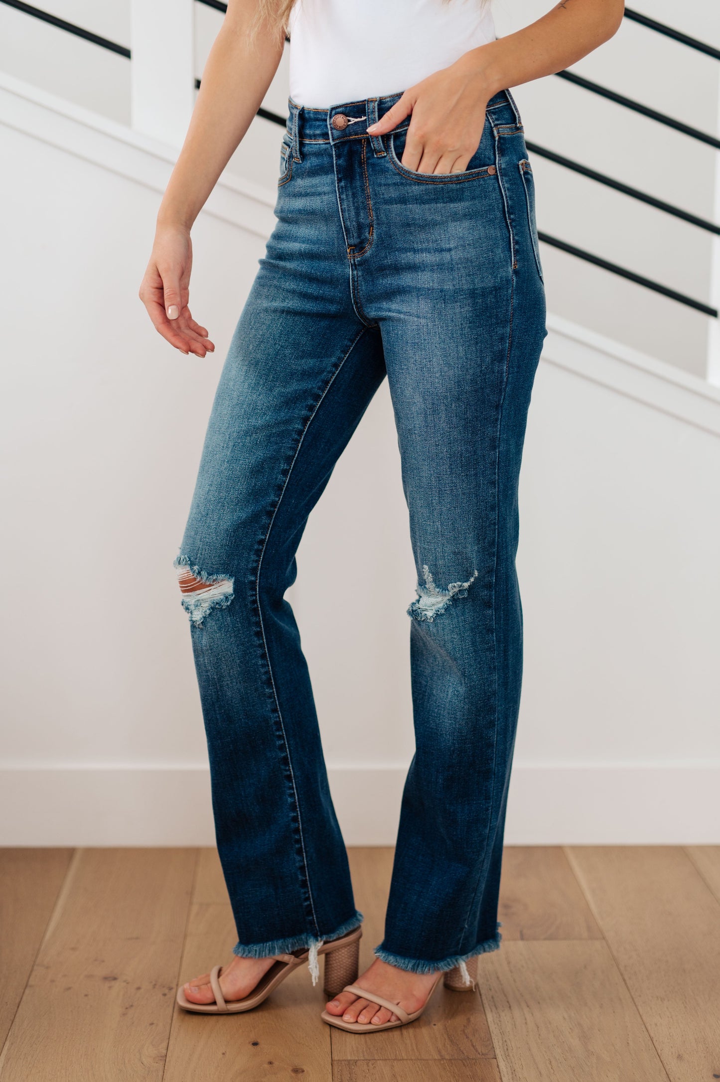 Judy Blue -Morgan High Rise Distressed Straight Jeans