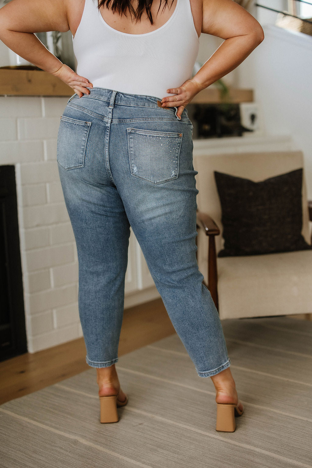 Judy Blue -Reese Rhinestone Slim Fit Jeans