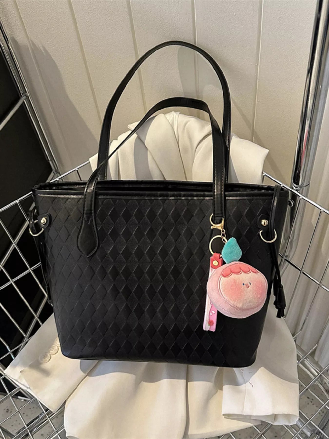 f25f2d5cbbe54646b107fb8dc950b0ec-Max-Origin